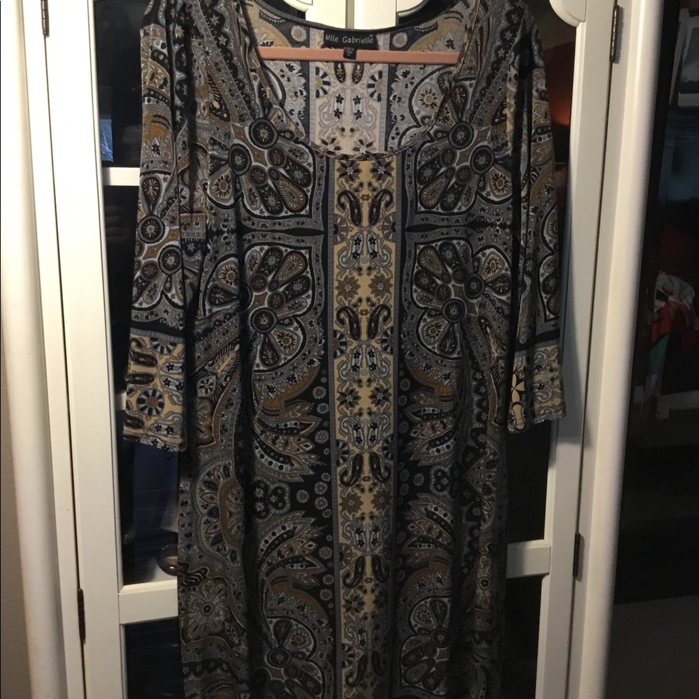 Mile Gabrielle sheath dress